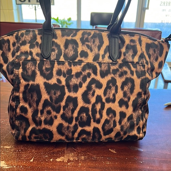 Michael Kors Leopard Print Totes - Picture 2 of 7